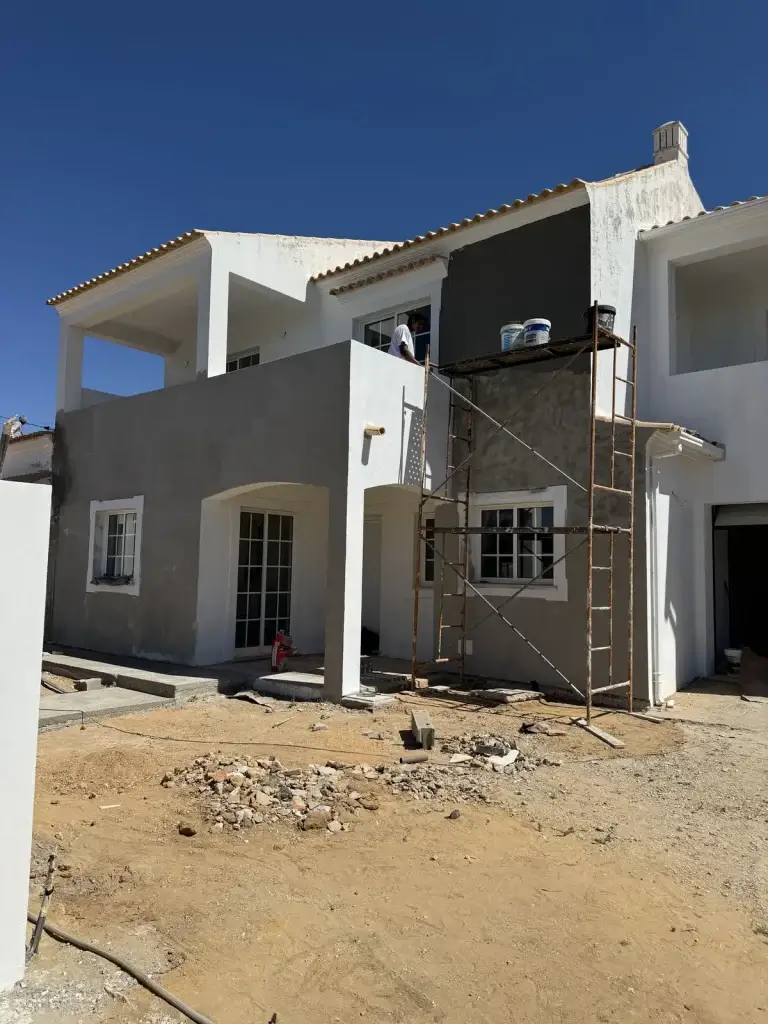 Fachada durante a obra